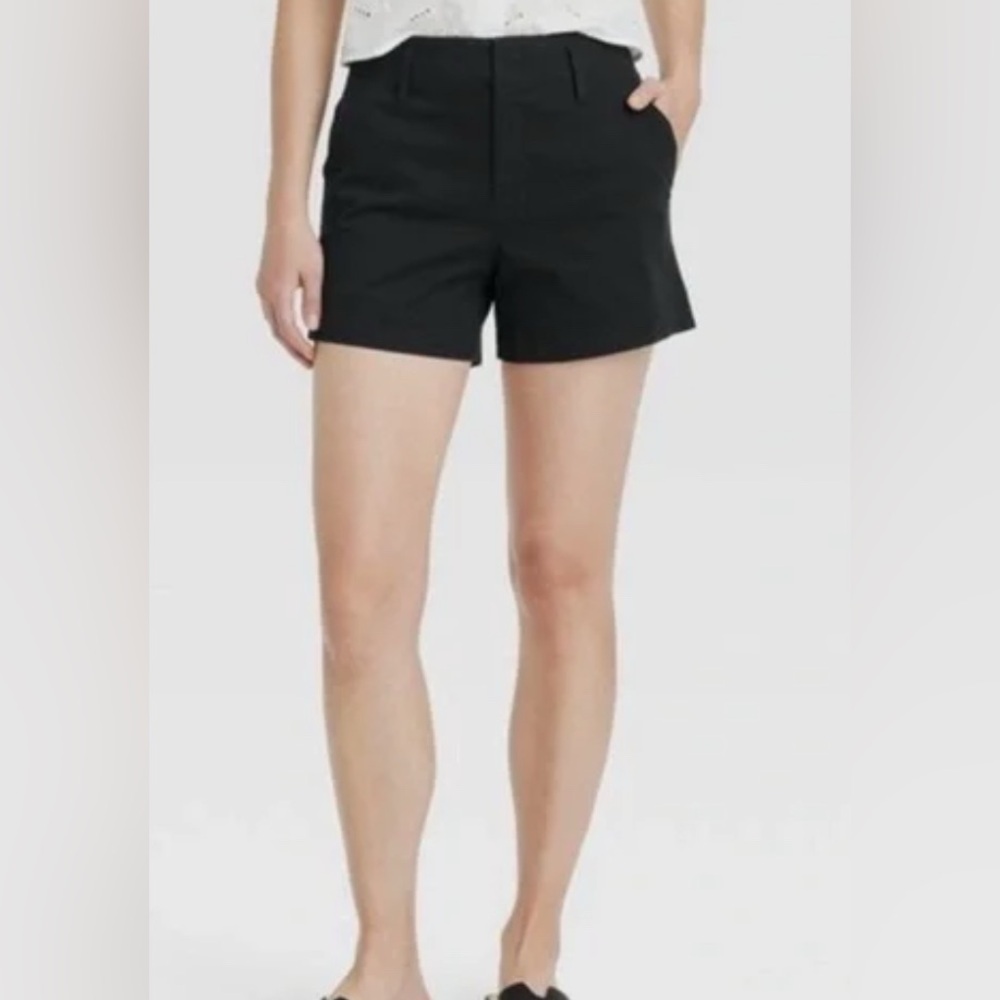 A New Day Women’s Size 16 High Rise Black Chino Shorts NEW
